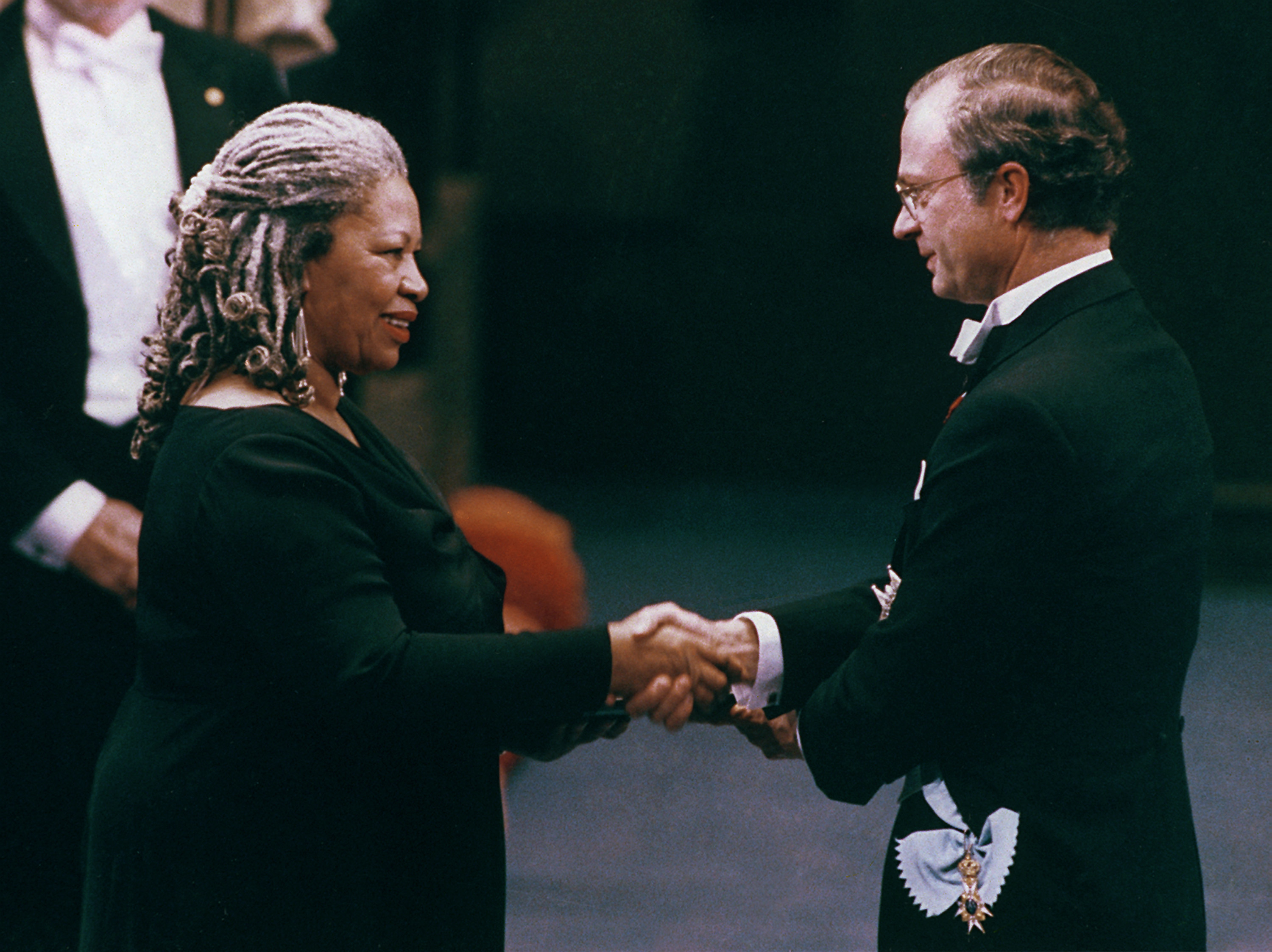 American writer Toni Morrison receives the Nobel Prize in literature from King Carl XVI Gustaf of Sweden, right, in the Concert Hall in Stockholm, Sweden, Friday, Dec. 10, 1993. Morrison, who was born in Lorain, Ohio in 1931 and teaches at Princeton University, N.J., is the first black woman to receive this prize. (AP Photo)