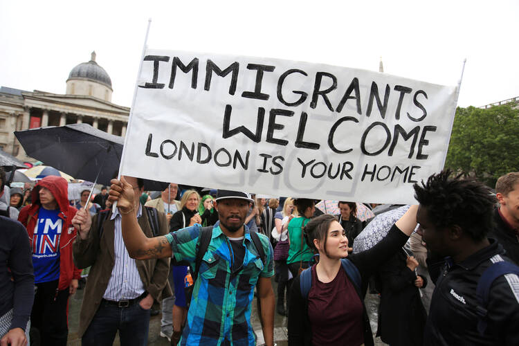 Pro-European Union protesters gather June 28 in London's Trafalgar Square. (CNS photo/Paul Hackett, Reuters) 