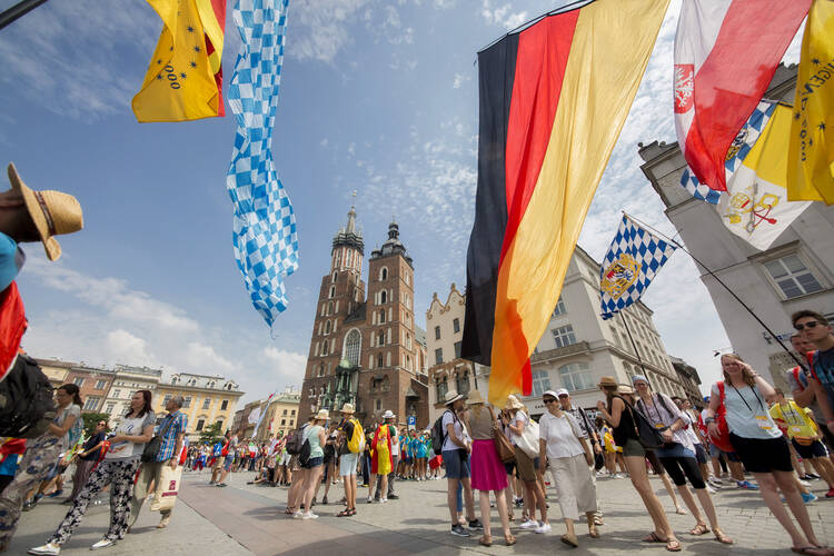 World Youth Day pilgrims gather on Krakow's main square in Poland July 26. (CNS photo/Jaclyn Lippelmann, Catholic Standard)