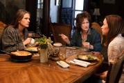 UNHAPPY FAMILY: Julia Roberts, Meryl Streep and Julianne Nicholson in "August: Osage County"