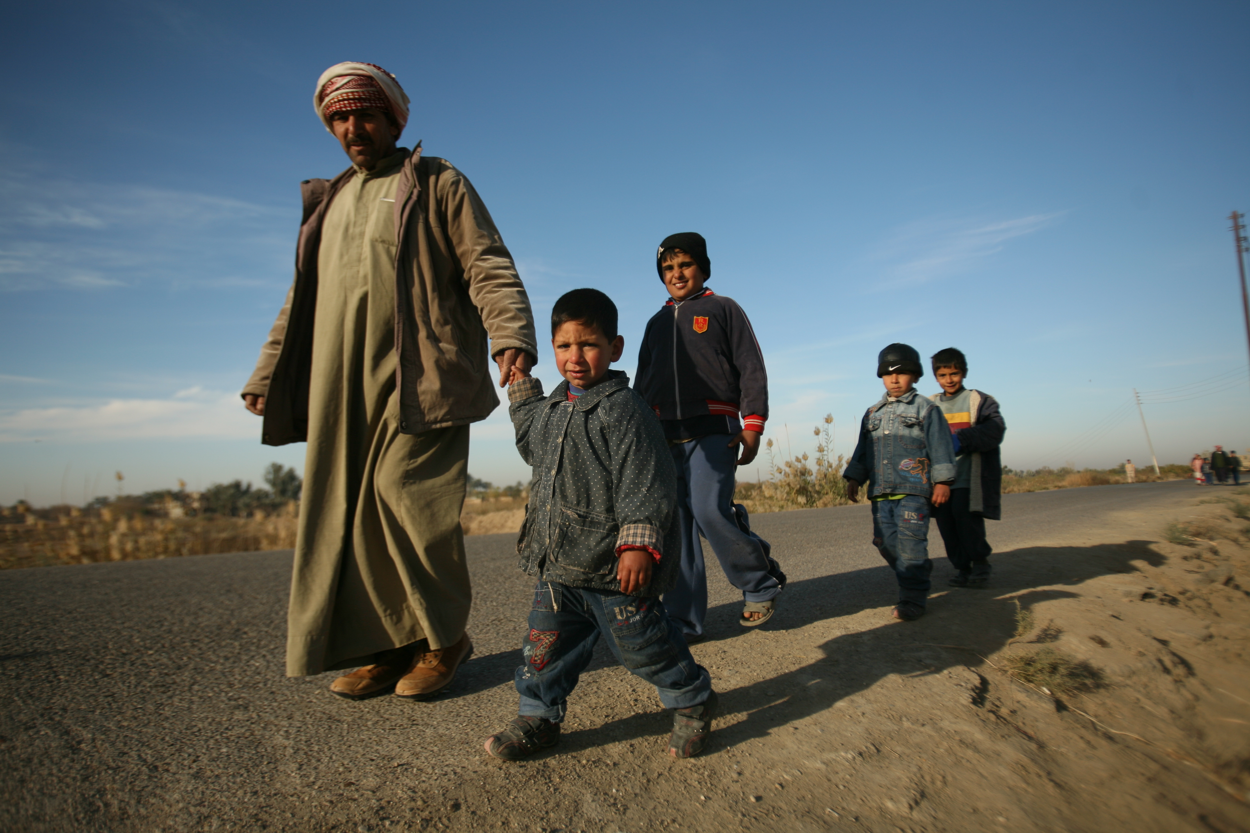 Iraqi family - Robert Morgan