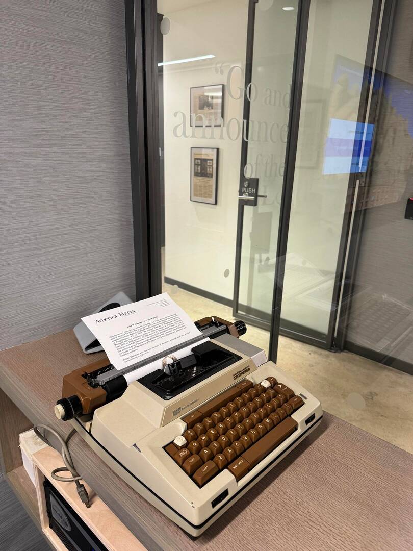 Donohue typewriter