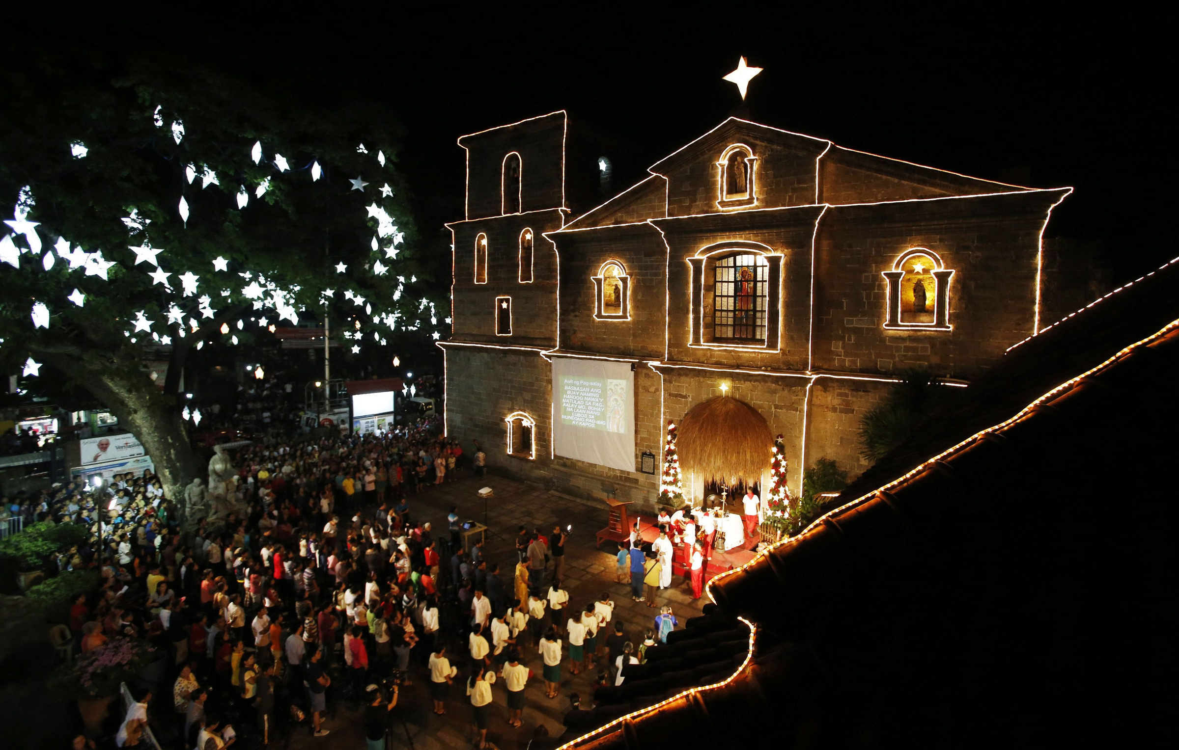 Can't wait till the 25th? For Filipinos celebrating Simbang Gabi, Christmas  comes early. | America Magazine