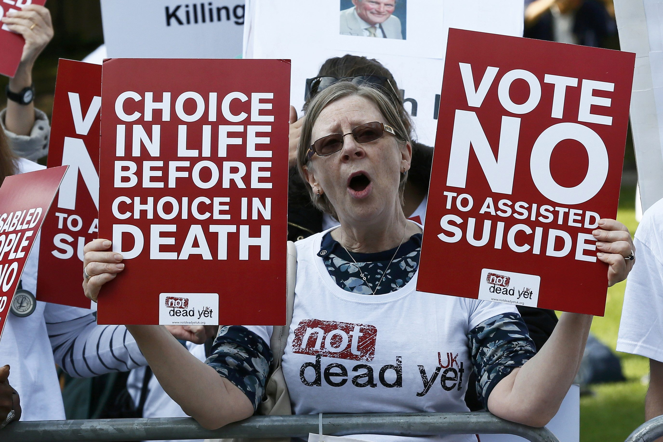 Assisted-suicide count In Canada challenged | America Magazine