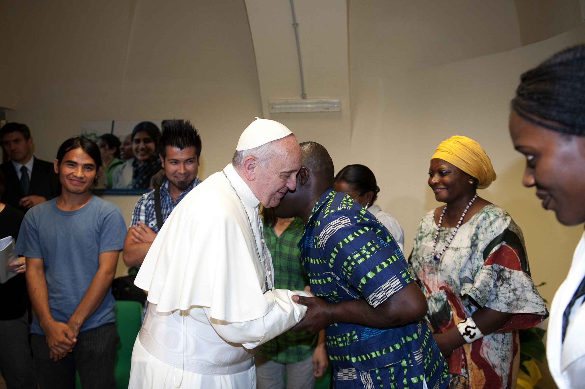 Αποτέλεσμα εικόνας για the pope and refugees