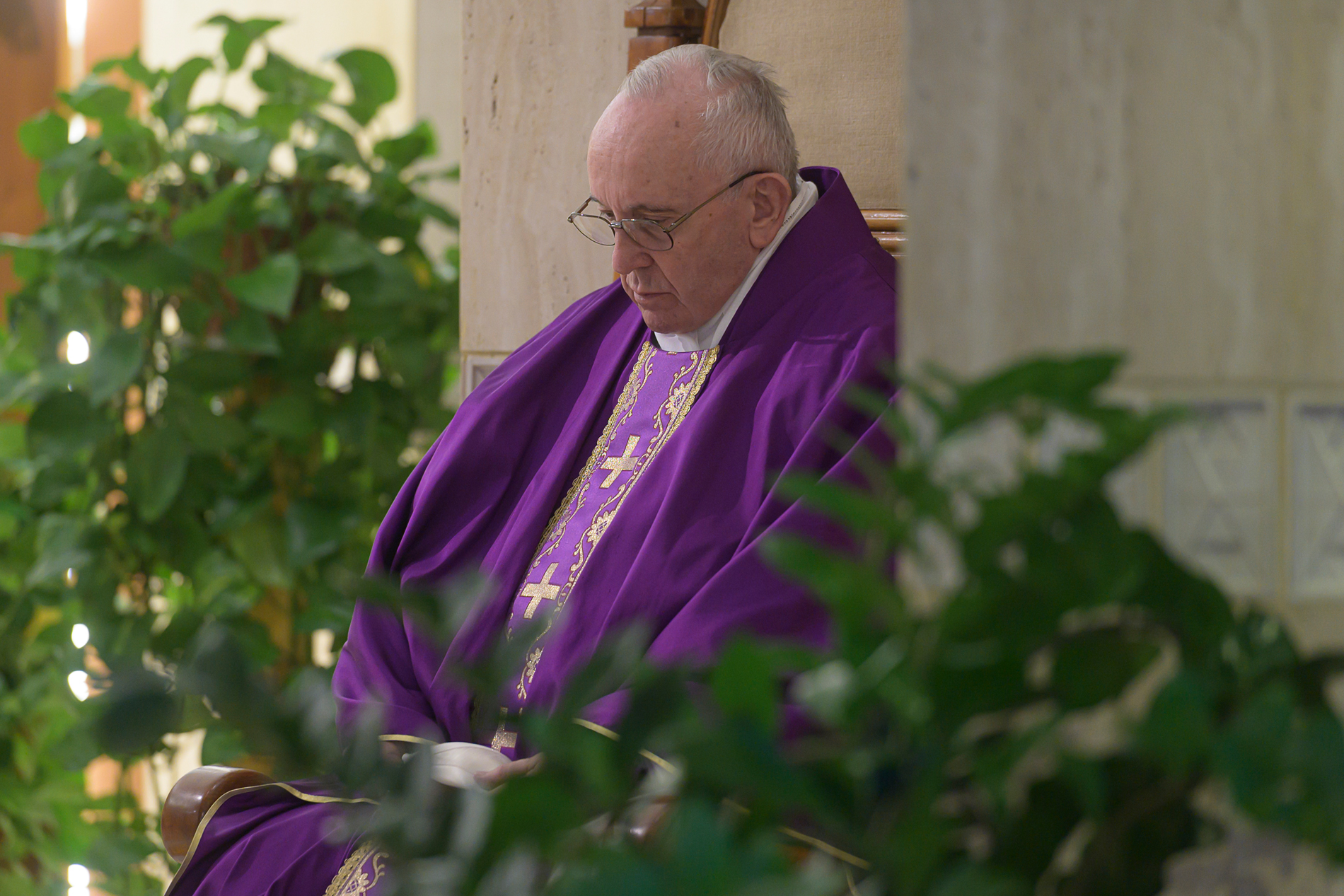 Read: Pope Francis's prayer to Mary during coronavirus pandemic ...