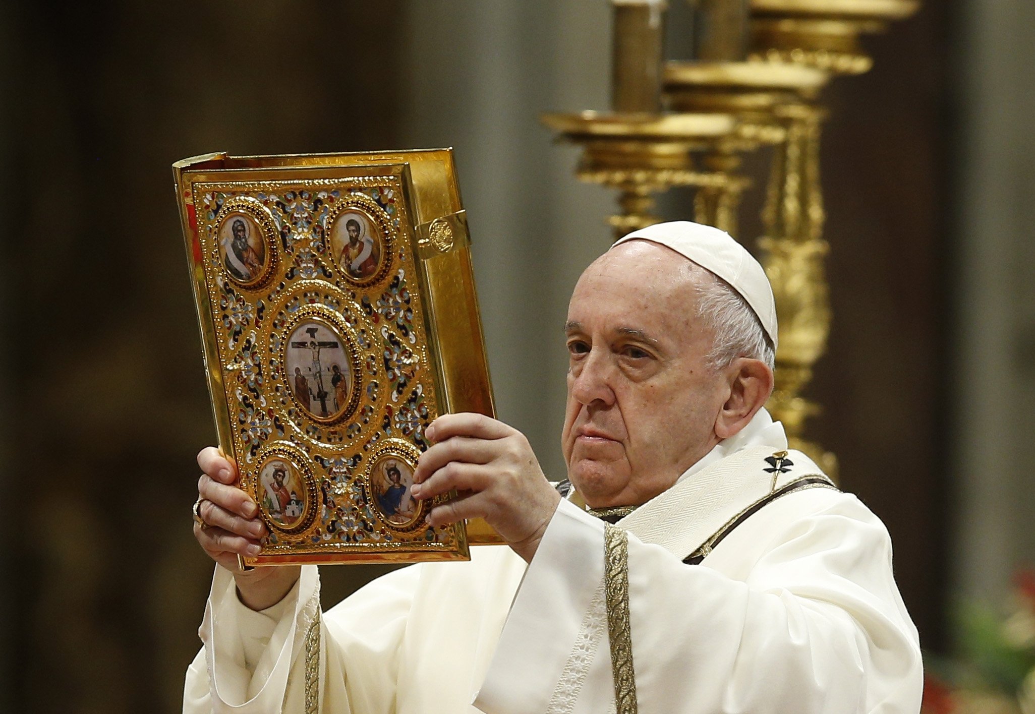 Pope Francis: Christians must encounter the Bible, not just recite 'like parrots' | America Magazine