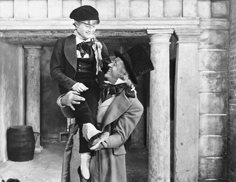 Sick of โItโs a Wonderful Lifeโ? Try these other Christmas films Alastair Sim A Christmas Carol