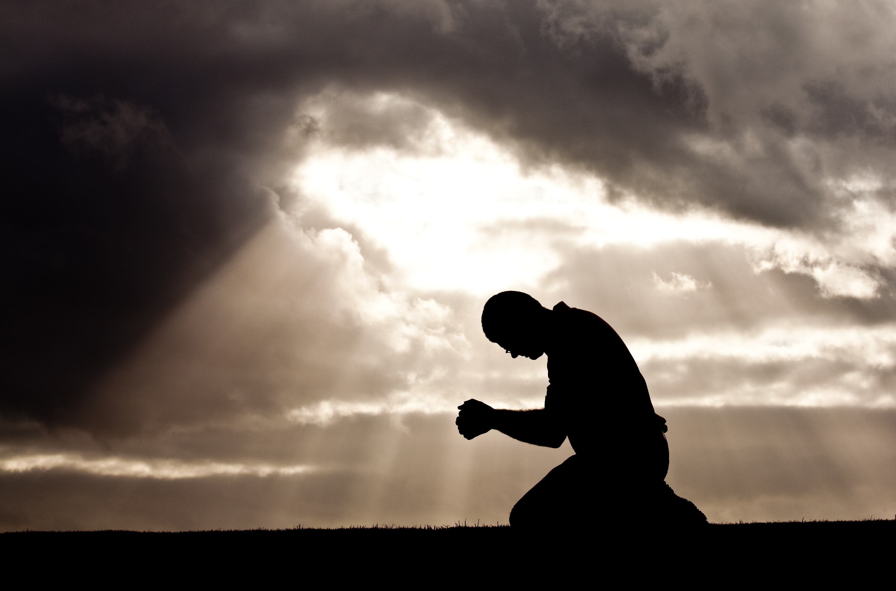 Should we bow more when we pray? | America Magazine