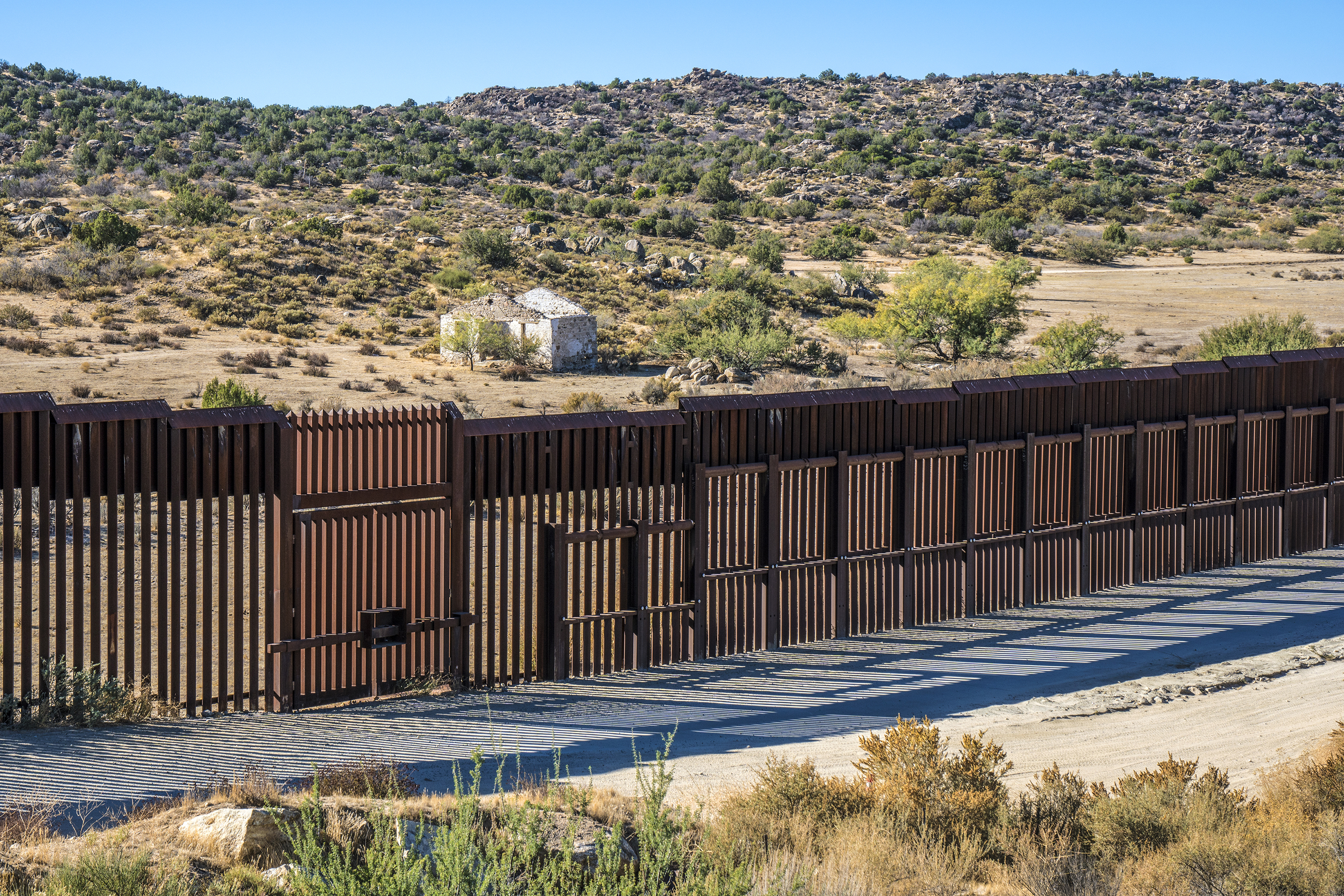 Город америка в мексике. Бордер США Мексика. Забор Мексика США. Mexico Wall Тихуана. Граница Америки и Мексики.