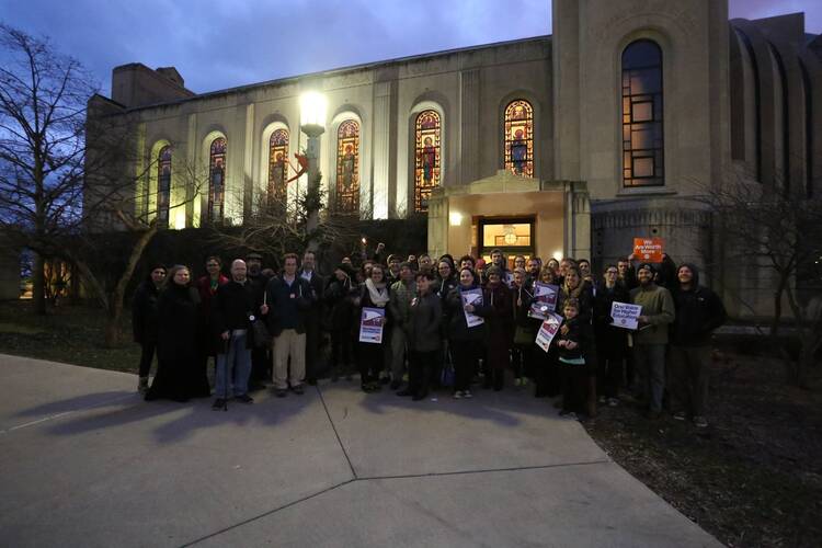 Demonstrating for 'Yes' in December (Photo: Faculty Forward Chicago)