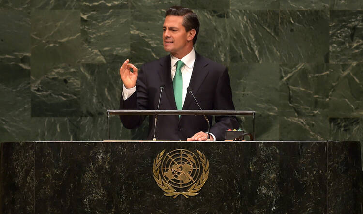 Mexican President Enrique Peña Nieto speaks at the United Nations General Assembly in 2014. (Flickr / Mexican government photo) 