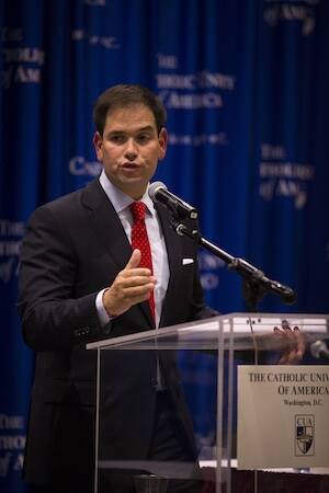 Republican presidential candidate Marco Rubio addresses The Catholic University of America in 2014. (CNS photo/Tyler Orsburn)
