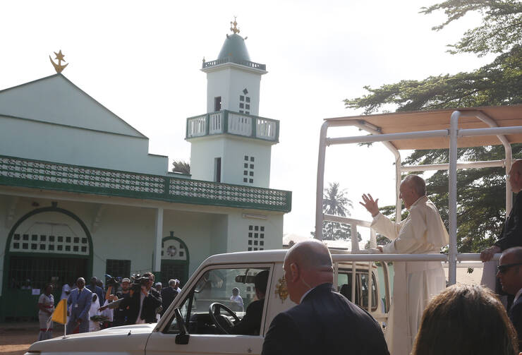 Pope Francis arrives for a meeting with the Muslim community at the Koudoukou mosque in Bangui, Central African Republic, Nov. 30. (CNS photo/Paul Haring)