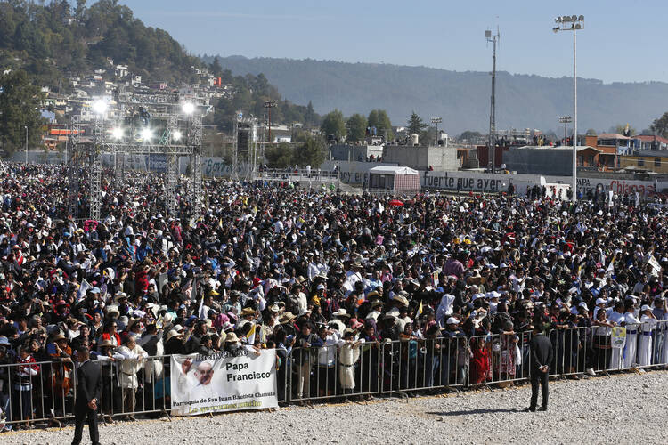  People attend Pope Francis' celebration of Mass with the indigenous community from Chiapas in San Cristobal de Las Casas, Mexico, Feb. 15. (CNS photo/Paul Haring) 