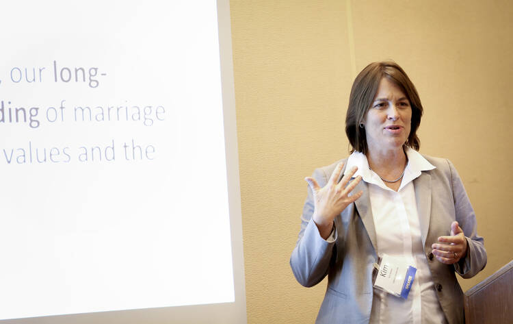 Kim Daniels gives a presentation on communications during the Catholic Media Conference in Denver in this June 19, 2013, file photo. (CNS photo/Nancy Phelan Wiechec)