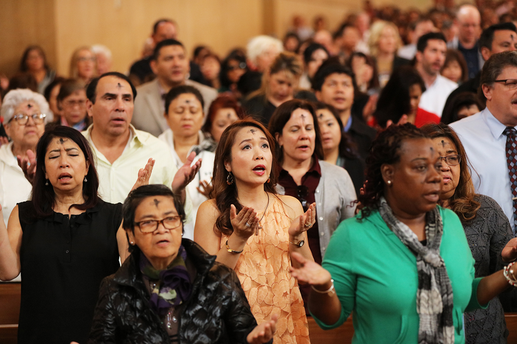 10 ways Hispanics are redefining American Catholicism in the 21st century