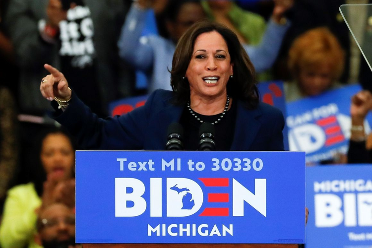 Kamala Harris Is The Future Of American Religion America Magazine