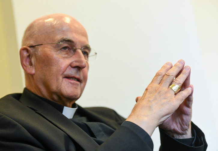 Photo of Deutscher Bischof ist skeptisch gegenüber Zölibatsbefreiung für Priester
