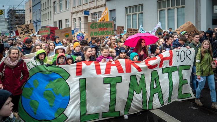 A "Fridays for the Future" protest in Bonn, Germany on March 3, 2019 (Mika Baumeister via Unsplash)