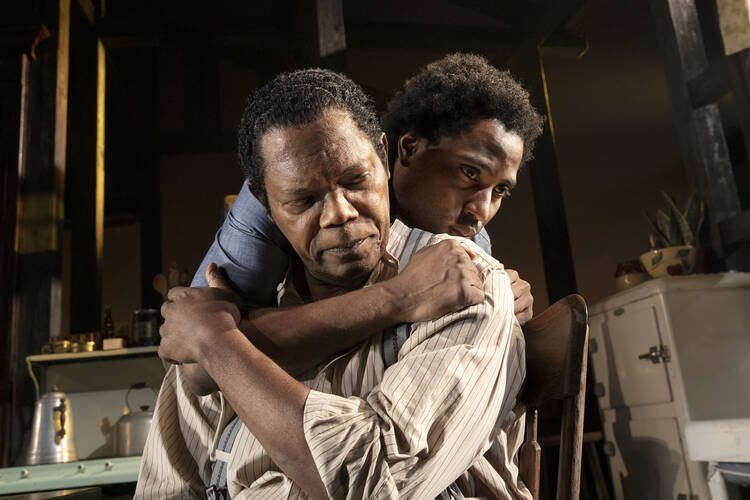 Samuel L. Jackson and John David Washington in ”The Piano Lesson” (photo: Julieta Cervantes)