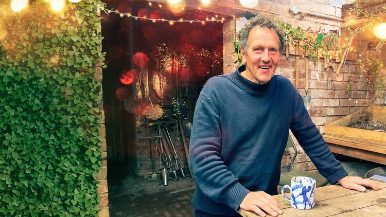  Monty Don, the host of “Gardeners’ World” (photo: Britbox)