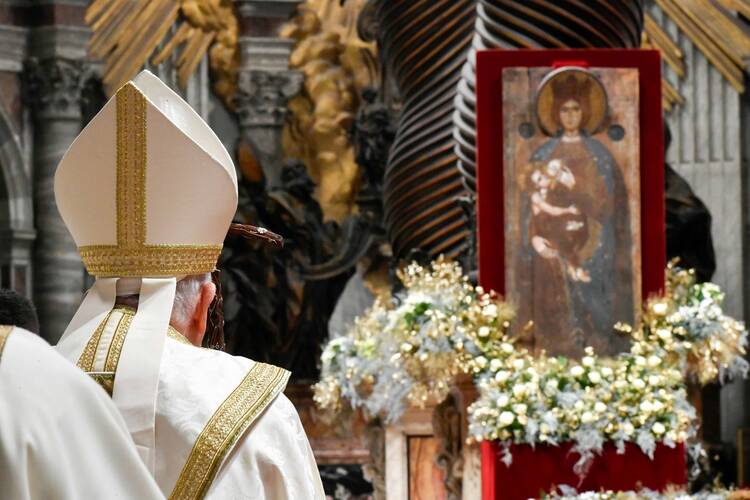 Pope Francis begins 2024 highlighting the role of women in the church