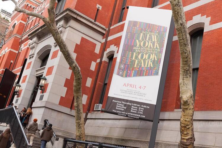 photo of the outside of the New York Armory during the New York International Antiquarian Bookfair 