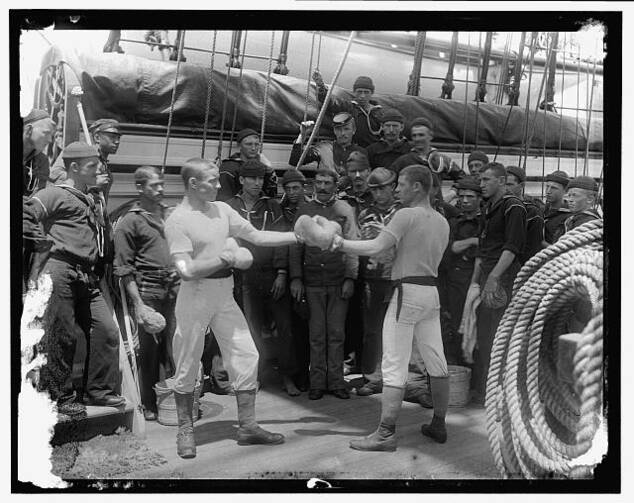 An informal boxing match sometime between 1890 and 1910 (Detroit Publishing Co., P., retrieved from the Library of Congress)