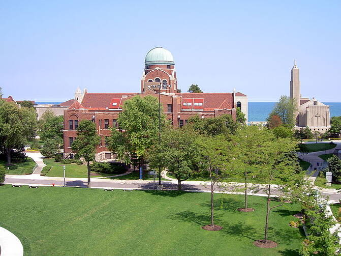 Loyola University Chicago (Wikicommons) 