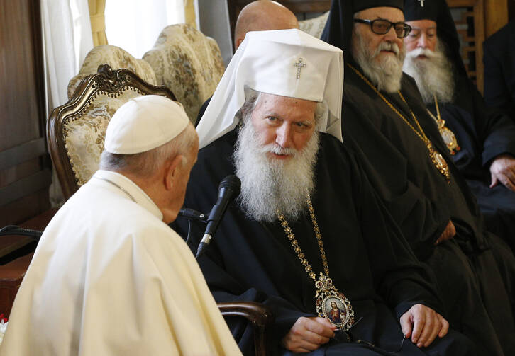  Pope Francis visits with Bulgarian Orthodox Patriarch Neofit and members of the Holy Synod at the Palace of the Holy Synod in Sofia, Bulgaria, May 5, 2019. (CNS photo/Paul Haring)