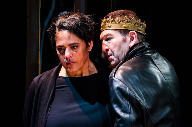 Greg Hicks as "Richard III" (photo: Alex Brenner)