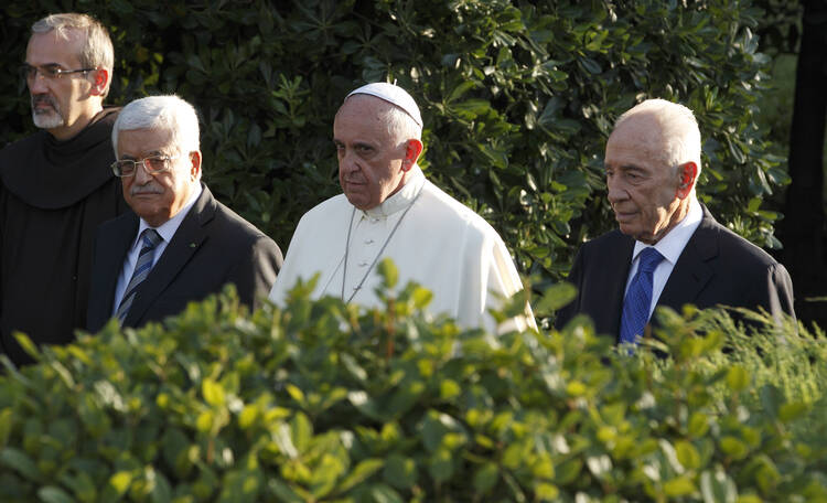 Palestinian, Israeli leaders arrive with pope for invocation for peace in Vatican Gardens, June 8, 2014 (CNS photo/Paul Haring).