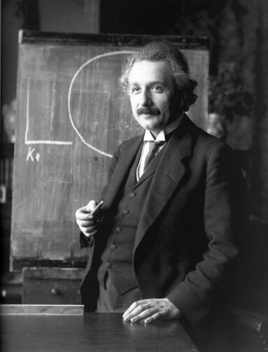 Albert Einstein during a lecture in Vienna in 1921 (Photo from Wikimedia Commons)