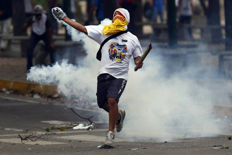 AntiChavismos? In Caracas anti-government protests continue.