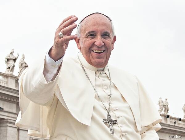 Pope Francis: The 'Mission of Communicating Life' | America Magazine
