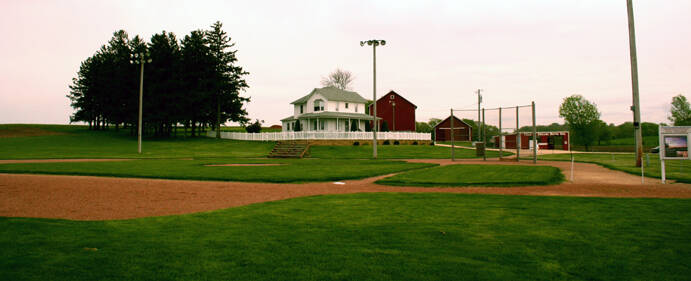 The "Field of Dreams," Dyersville, Iowa. Courtesy of Wikimedia.