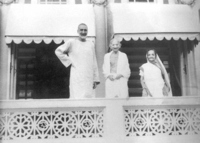 Khan Abdul Ghaffar Khan, also known as "Bacha Khan," pictured with Mohandas Gandhi