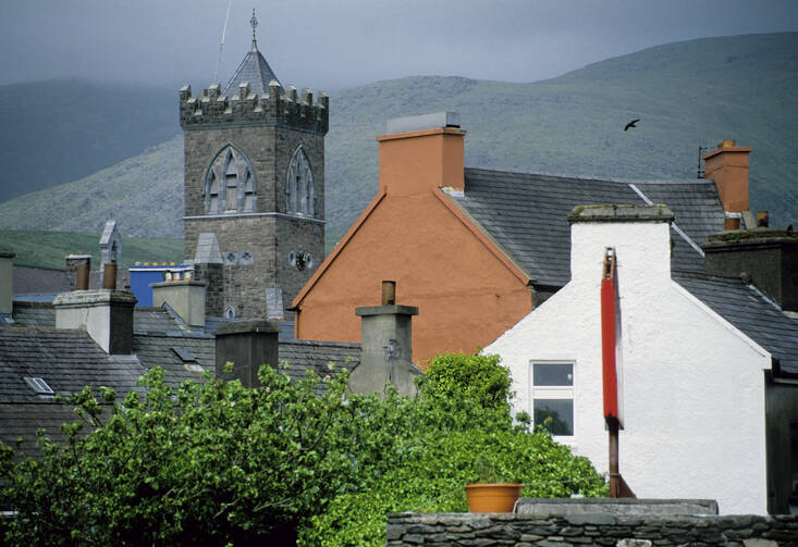 The town of Dingle in Ireland (photo via iStock)