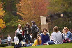 Students chat in 2012 on campus of Marquette University in Wisconsin (CNS photo/courtesy Marquette University) (Sept. 6, 2013) See WASHINGTON LETTER Sept. 6, 2013.