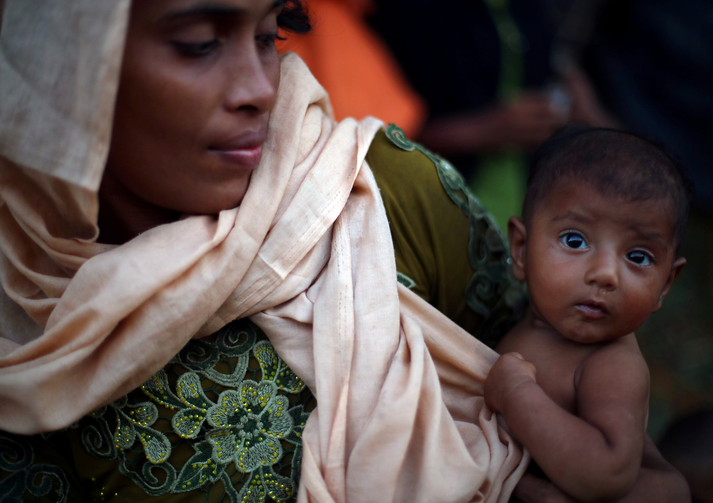 A mother and daughter are seen at a refugee camp near Cox's Bazar, Bangladesh Oct. 22. (CNS photo/Hannah McKay, Reuters) 