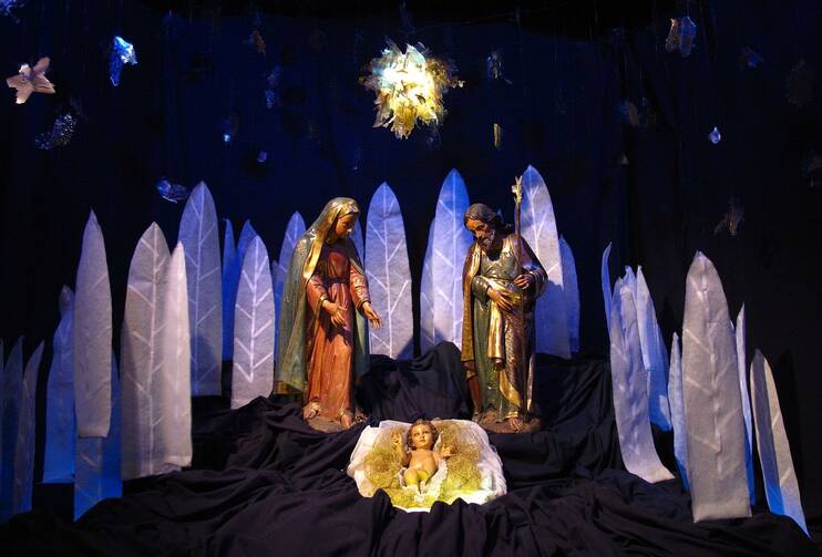 Nativity Scene at Metropolitan Cathedral in Buenos Aires (via WIkimedia Commons)