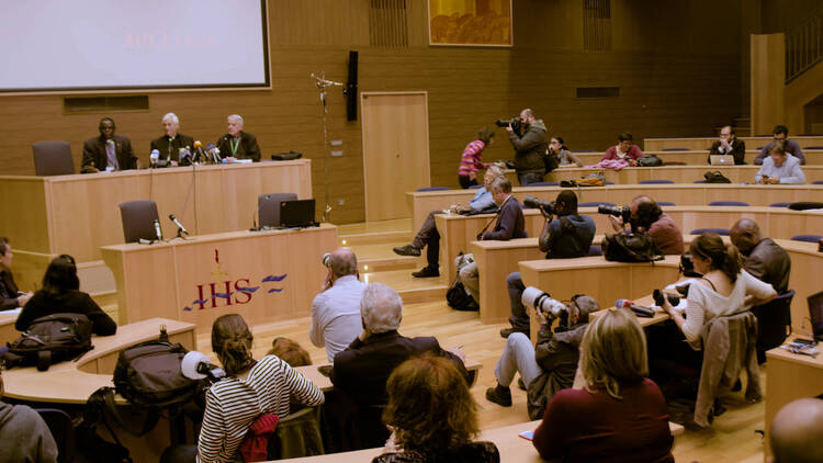 Arturo Sosa, S.J., the new superior general of the Society of Jesus, speaks at his first press conference. He is the first Latin American to lead the Jesuits. (Jeremy Zipple, S.J.)