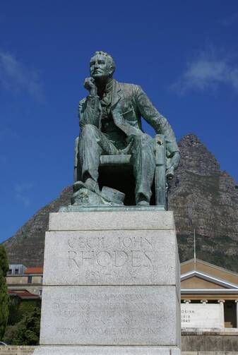 The statue at the centre of the #RhodesMustFall Protest at the University of Cape Town