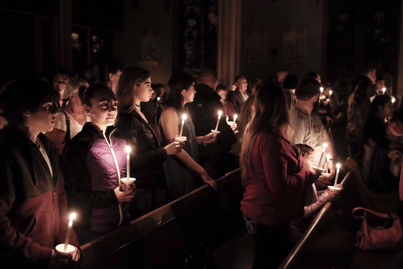 Length of easter vigil mass