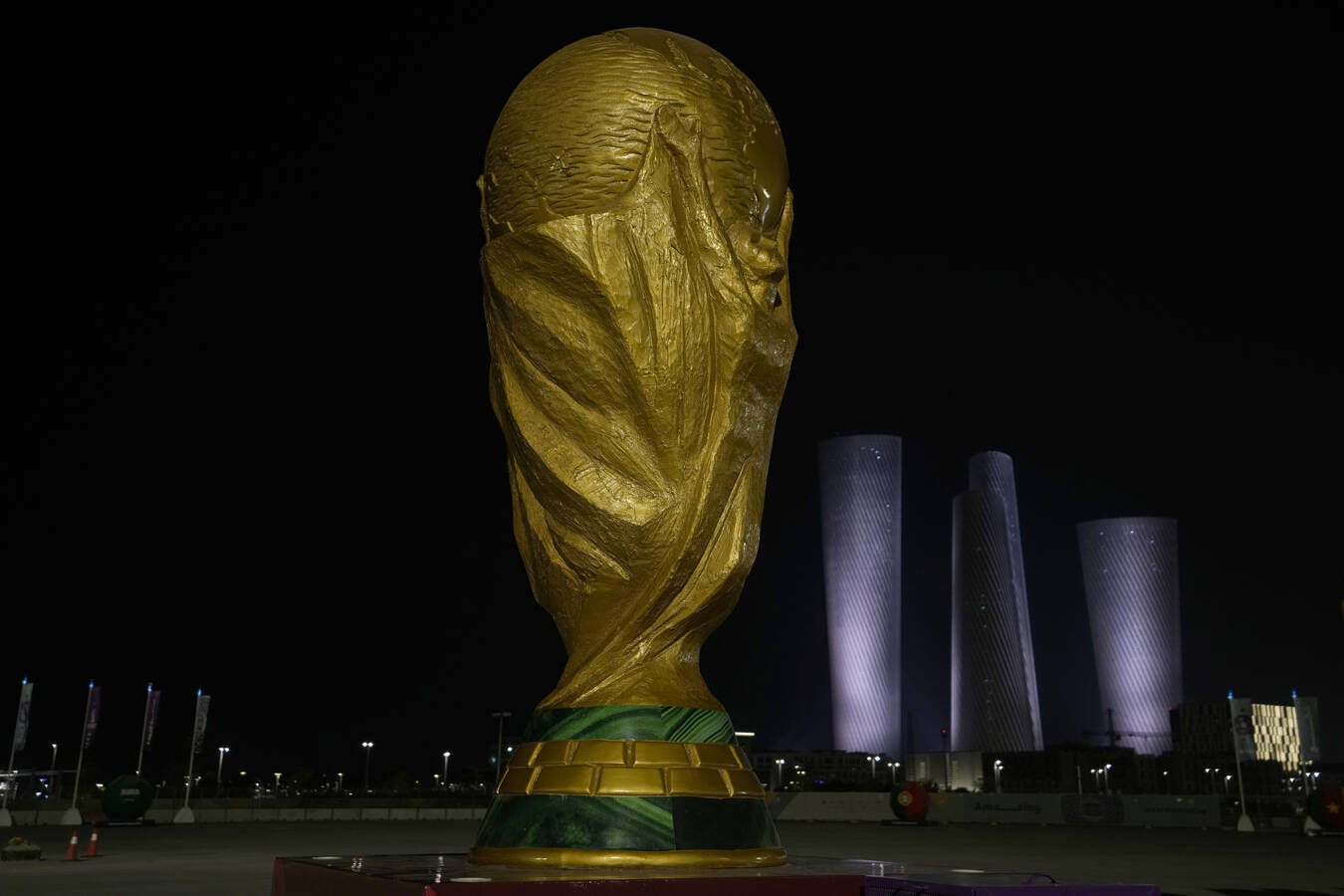 FIFA World Cup trophy 2022: Worth, size, weight and is it made of real  gold?