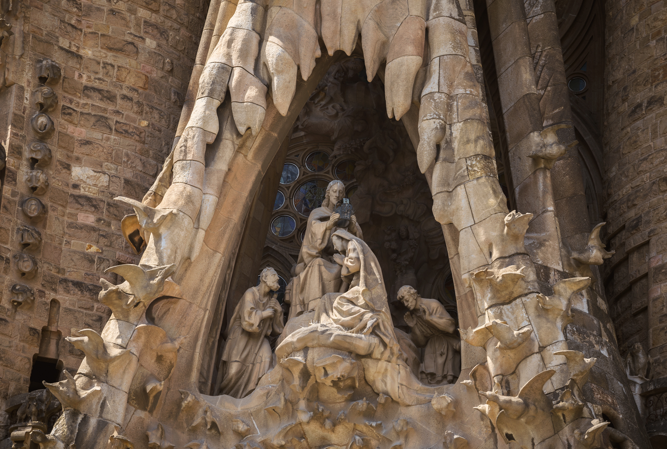 A Puritan Visits Sagrada Familia America Magazine