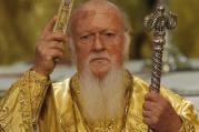 Ecumenical Patriarch Bartholomew of Constantinople delivers a blessing during a 2014 Divine Liturgy attended by Pope Francis in the patriarchal Church of St. George in Istanbul. (CNS photo/Paul Haring) 