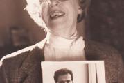 Jeanne Manford holds a photo of her son. 