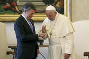 Pope Francis gives a blessing to Colombian President Juan Manuel Santos during a meeting at the Vatican June 15. (CNS photo/Alessandro Di Meo, pool via Reuters) 